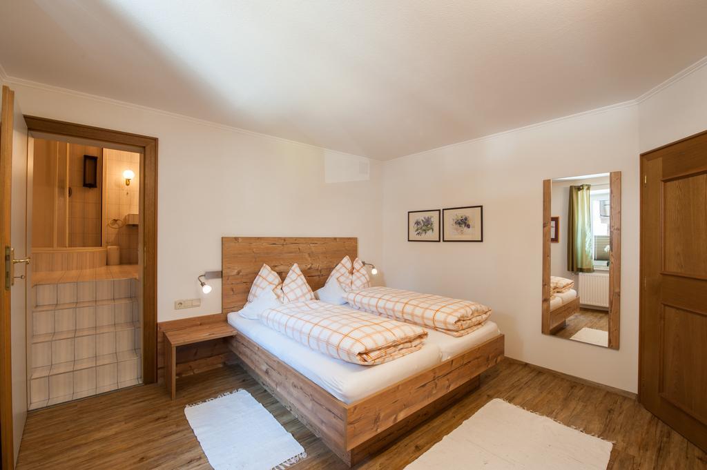 Appartements Al Castagno Ehrwald Luaran gambar