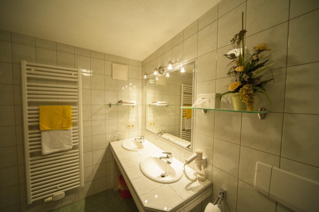Appartements Al Castagno Ehrwald Luaran gambar