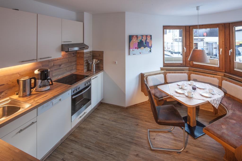 Appartements Al Castagno Ehrwald Luaran gambar
